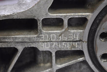 Load image into Gallery viewer, Motor Volvo S60 I D5244T 2.4 163PS 120kW 2004 Diesel Engine Unkomplett MOT2004757711qc