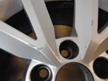 Laden Sie das Bild in den Galerie-Viewer, 1x Alufelge 16 Zoll 7.0&quot; 5x100 46ET 5JA601025G Skoda Rapid Rim Wheel
