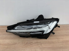 Load image into Gallery viewer, Frontscheinwerfer Volvo S60 V60 3228815 Links Scheinwerfer Headlight SCH3743789874ir