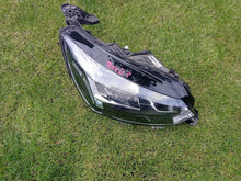 Laden Sie das Bild in den Galerie-Viewer, Frontscheinwerfer Peugeot 208 II Ein Stück (Rechts oder Links) Headlight SCH3933500735tm