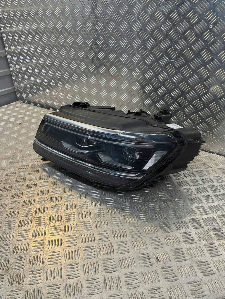 Frontscheinwerfer VW Tiguan 5NB941081A LED Ein Stück (Rechts oder Links)