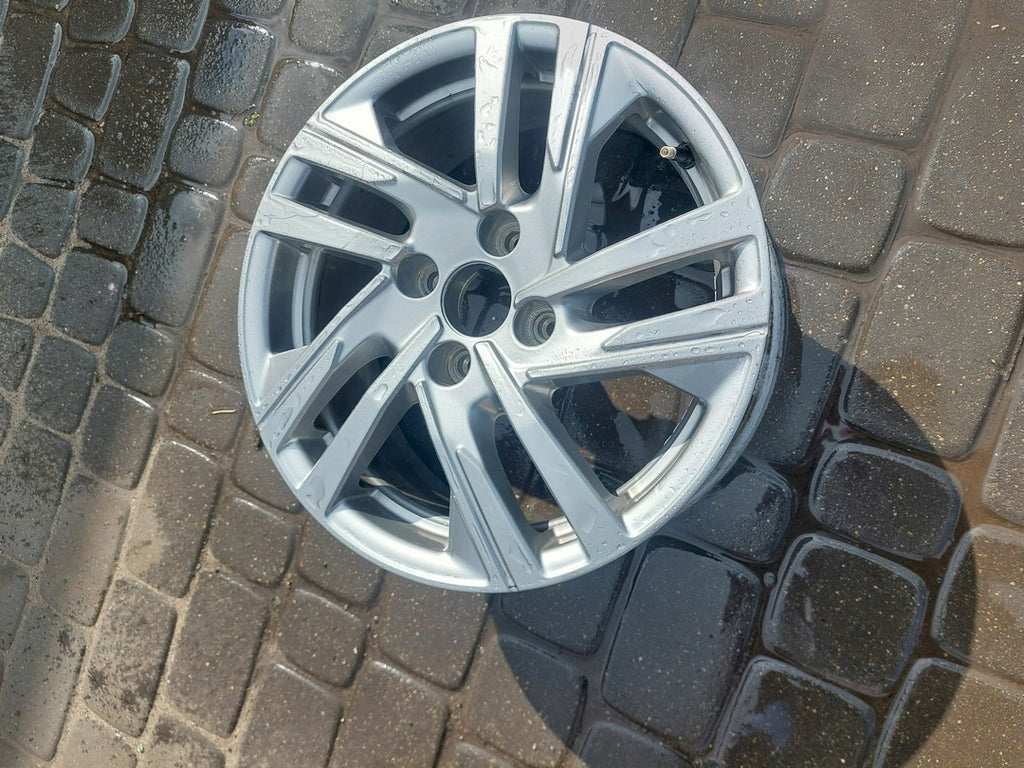 1x Alufelge 16 Zoll 6.5" 4x108 38ET Glanz Grau 9825165280 Peugeot 208 Rim Wheel FEL8935007443px
