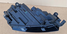 Laden Sie das Bild in den Galerie-Viewer, Frontscheinwerfer Skoda Octavia 5E4941015 Full LED Links Scheinwerfer Headlight SCH6275758677sr