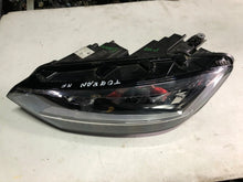 Laden Sie das Bild in den Galerie-Viewer, Frontscheinwerfer VW Touran 5TB941035B LED Links Scheinwerfer Headlight SCH2517545374hr