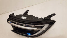Laden Sie das Bild in den Galerie-Viewer, Frontscheinwerfer Renault 260606388R LED Ein Stück (Rechts oder Links) Headlight
