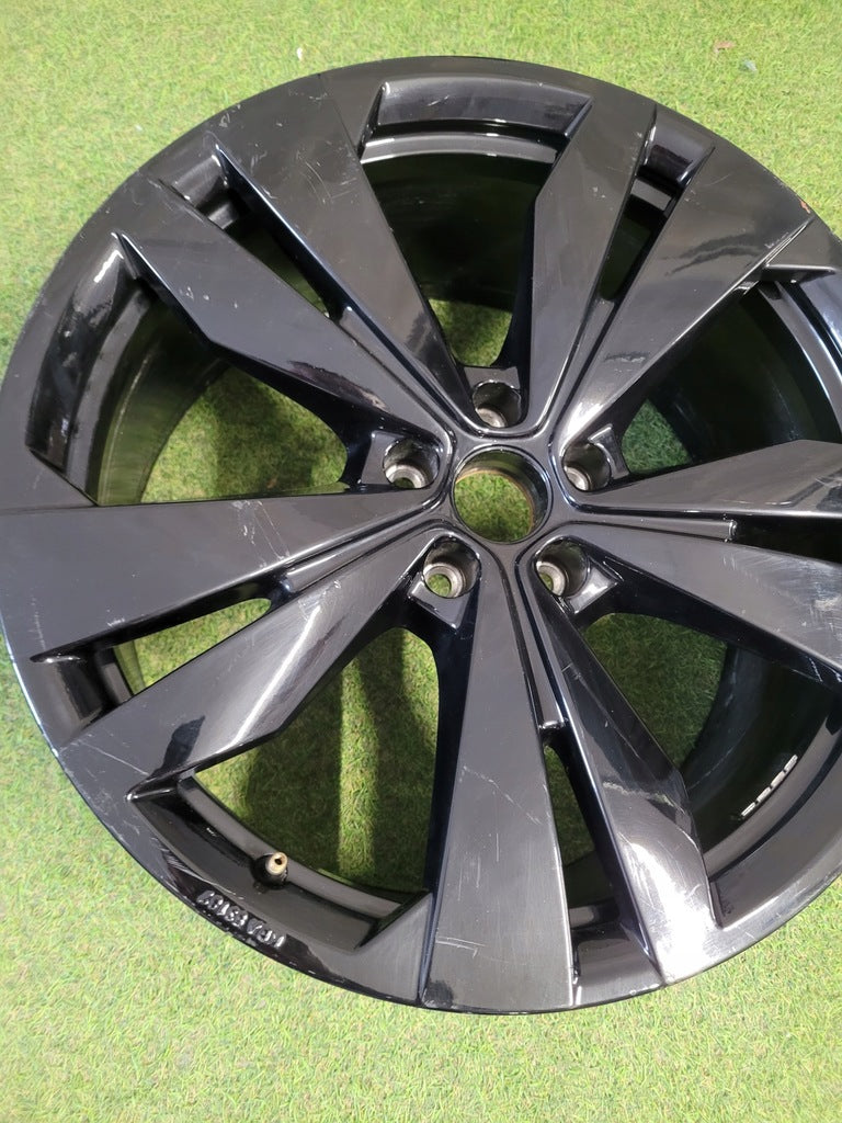 1x Alufelge 20 Zoll 9.0" 5x112 11A071490A Vw Rim Wheel FEL2619150572ge