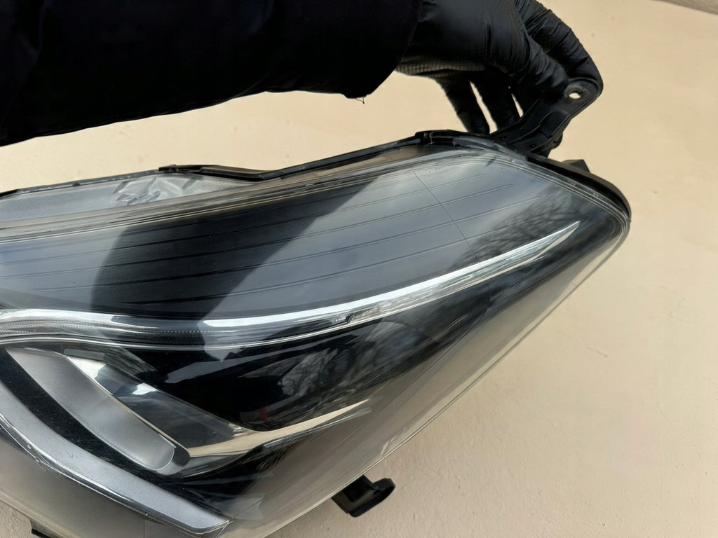 Frontscheinwerfer Toyota Yaris Links Scheinwerfer Headlight