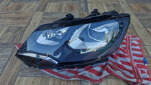 Load image into Gallery viewer, Frontscheinwerfer VW Sharan 7N1941033D Xenon Ein Stück (Rechts oder Links) SCH2306233412bq