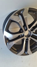 Load image into Gallery viewer, 1x Alufelge 17 Zoll 7.5&quot; 5x112 A2534010600 Mercedes-Benz Rim Wheel