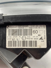 Laden Sie das Bild in den Galerie-Viewer, Frontscheinwerfer Renault Captur I 260105066R Rechts Scheinwerfer Headlight SCH6414301512iz