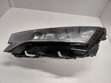 Laden Sie das Bild in den Galerie-Viewer, Frontscheinwerfer Skoda Octavia IV 5E4941009 LED Links Scheinwerfer Headlight SCH4061896601oa