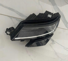 Laden Sie das Bild in den Galerie-Viewer, Frontscheinwerfer Skoda Kodiaq 566941015H 1ZX01266925 Links Headlight SCH5417356731gs