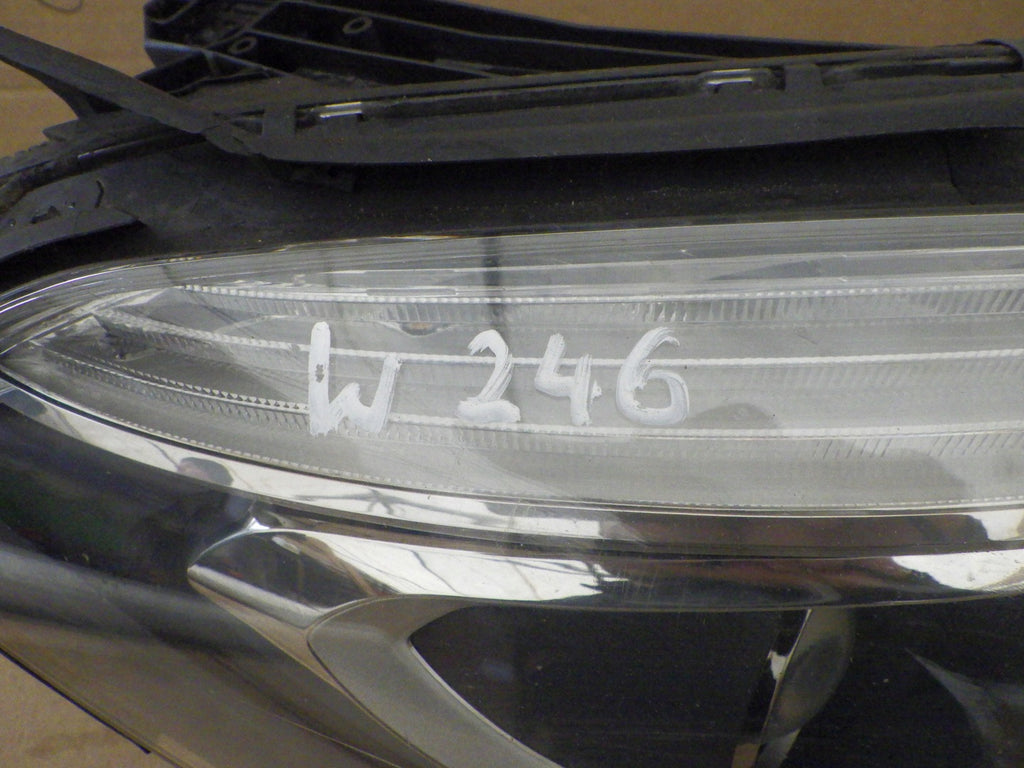 Frontscheinwerfer Mercedes-Benz W246 Xenon Rechts Scheinwerfer Headlight