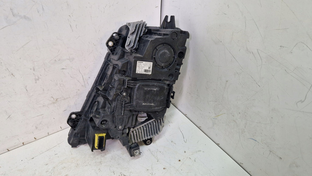 Frontscheinwerfer Volvo 22239220 Rechts Scheinwerfer Headlight SCH5859634536uy