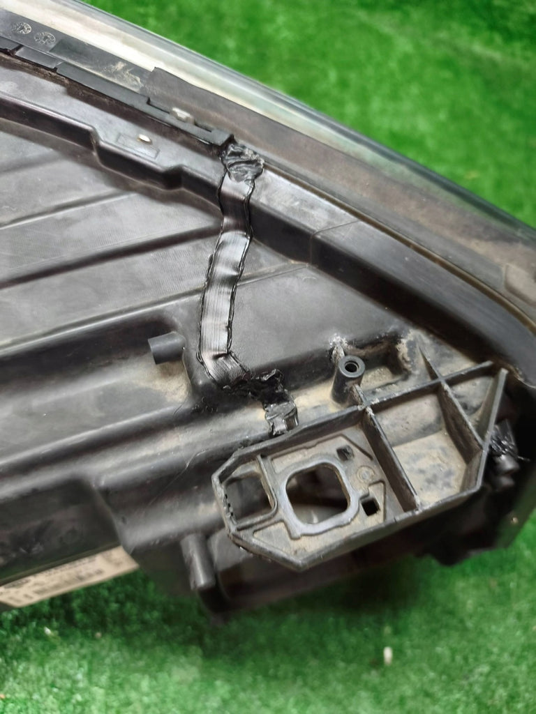 Frontscheinwerfer Mercedes-Benz W176 A1768203961 Links Scheinwerfer Headlight SCH1005850505wr