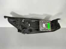 Laden Sie das Bild in den Galerie-Viewer, Frontscheinwerfer Ford Focus JX7B-13E015-CE LED Links Scheinwerfer Headlight