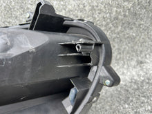 Load image into Gallery viewer, Frontscheinwerfer Mitsubishi 8301C959 Links Scheinwerfer Headlight SCH9085959492kf