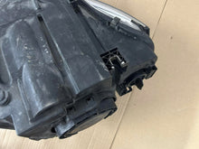 Load image into Gallery viewer, Frontscheinwerfer Audi A4 B7 8E0941003 Xenon Links Scheinwerfer Headlight