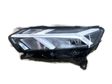 Laden Sie das Bild in den Galerie-Viewer, Frontscheinwerfer Dacia Sandero III Logan 260602561R LED Links Headlight