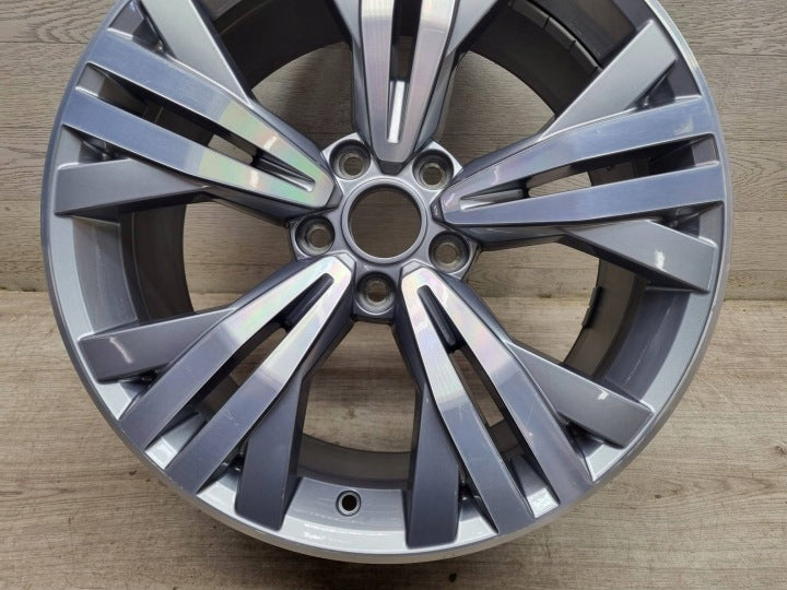 1x Alufelge 18 Zoll 5x112 3G0601025AA VW Passat B8 Rim Wheel FEL3200277112zh