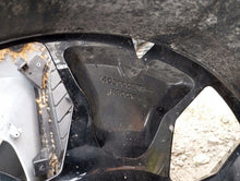 Load image into Gallery viewer, 1x Alufelge 17 Zoll 6.5" 5x114.3 50ET Glanz Schwarz 403000531R Dacia Duster FEL3580866154ls