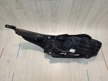 Laden Sie das Bild in den Galerie-Viewer, Frontscheinwerfer Kia Ceed J792121030 A60120210827 LED Links Headlight