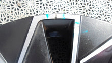 Load image into Gallery viewer, 1x Alufelge 17 Zoll 6.5" 5x100 40ET 658601025A Skoda Kamiq Rim Wheel FEL5689583839ei