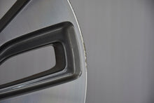 Laden Sie das Bild in den Galerie-Viewer, 1x Alufelge 17 Zoll 6.5&quot; 4x100 43ET 52910-1W850 Kia Rim Wheel