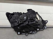 Laden Sie das Bild in den Galerie-Viewer, Frontscheinwerfer VW 7L1941005B 7L1941006B Ein Satz Scheinwerfer Headlight SCH3336033758sc