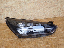 Laden Sie das Bild in den Galerie-Viewer, Frontscheinwerfer Ford Focus Rechts Scheinwerfer Headlight SCH9461858892xw