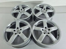 Laden Sie das Bild in den Galerie-Viewer, 4x Alufelge 17 Zoll 7.5" 5x112 38ET Glanz Silber Audi Rim Wheel FEL9627765818vy