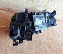 Laden Sie das Bild in den Galerie-Viewer, Frontscheinwerfer BMW IX I20 5A3CE92 LED Rechts Scheinwerfer Headlight