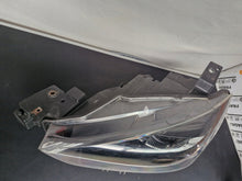 Laden Sie das Bild in den Galerie-Viewer, Frontscheinwerfer Mazda Cx3 Links Scheinwerfer Headlight SCH8705099211gs