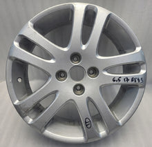 Load image into Gallery viewer, 1x Alufelge 17 Zoll 6.5&quot; 4x108 31ET Glanz Silber 25620X Peugeot 307 Rim Wheel