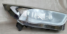 Laden Sie das Bild in den Galerie-Viewer, Frontscheinwerfer Ford Kuga II GV41-13D154-EH Xenon Rechts Headlight