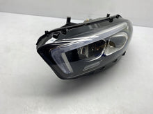 Laden Sie das Bild in den Galerie-Viewer, Frontscheinwerfer Mercedes-Benz W177 A1779062700 LED Links Headlight SCH2529245292ur