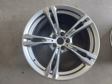 Load image into Gallery viewer, 1x Alufelge 19 Zoll 9.5" 5x112 26ET Glanz 7857075 BMW Rim Wheel FEL1615987224cb