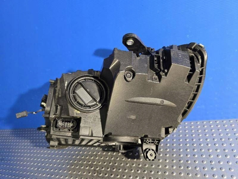 Frontscheinwerfer Mercedes-Benz W206 A2069067203 LED Rechts Headlight SCH3849444787xl