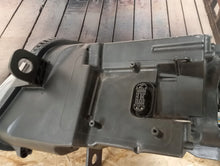 Load image into Gallery viewer, Frontscheinwerfer Audi A6 C6 4F0941004 Bi-Xenon Rechts Scheinwerfer Headlight SCH1658822295qy