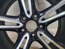 Load image into Gallery viewer, 1x Alufelge 18 Zoll 13445890 Opel Adam Rim Wheel FEL3111641517ca
