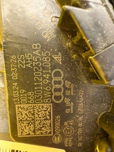 Laden Sie das Bild in den Galerie-Viewer, Frontscheinwerfer Audi A5 8W6941085 Laser Ein Stück (Rechts oder Links) SCH9413457180wa