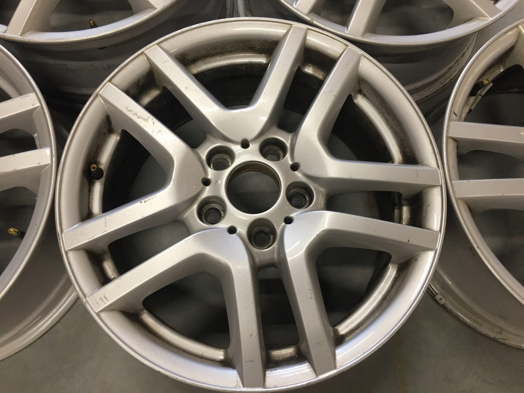 1x Alufelge 17 Zoll 7.5" 5x120 40ET Glanz Silber 6761929 BMW E53 Rim Wheel