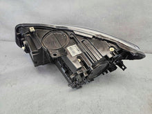 Laden Sie das Bild in den Galerie-Viewer, Frontscheinwerfer BMW 2 Active Tourer F45 103419012266 LED FALSE Headlight SCH4357004397vt