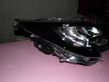 Load image into Gallery viewer, Frontscheinwerfer Toyota Corolla 81110-02S60 LED Rechts Scheinwerfer Headlight SCH5100294892im