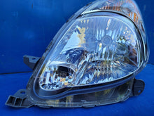 Load image into Gallery viewer, Frontscheinwerfer Toyota Yaris Verso Links Scheinwerfer Headlight