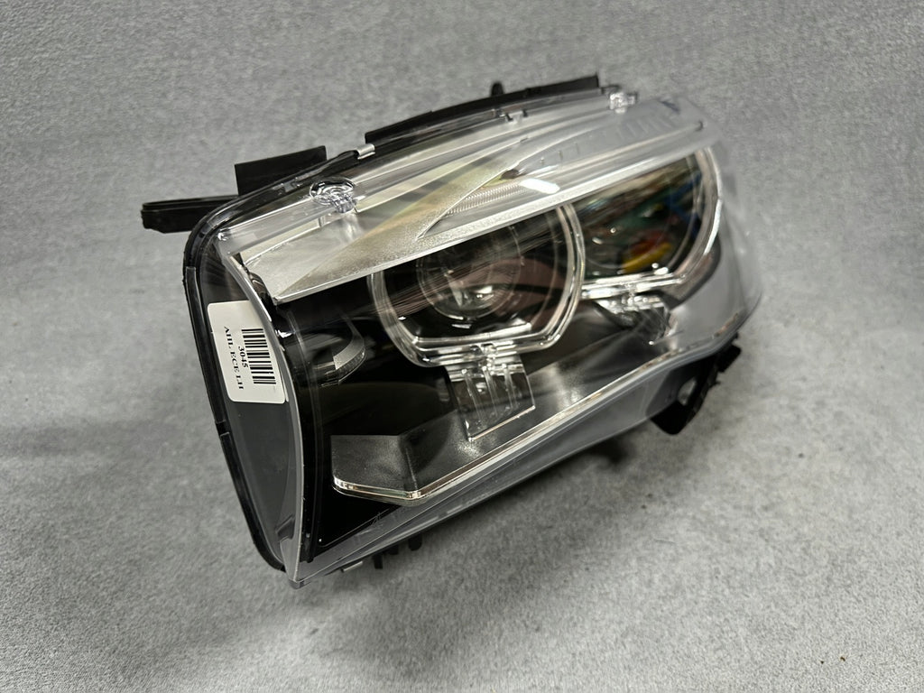 Frontscheinwerfer BMW X5 F15 X6 F16 7317105 Xenon Ein Stück (Rechts oder Links) SCH5897412950ro