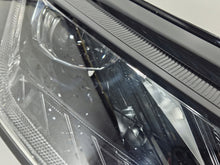 Laden Sie das Bild in den Galerie-Viewer, Frontscheinwerfer Skoda Octavia 5E4941016BB LED Rechts Scheinwerfer Headlight SCH8711914791iv