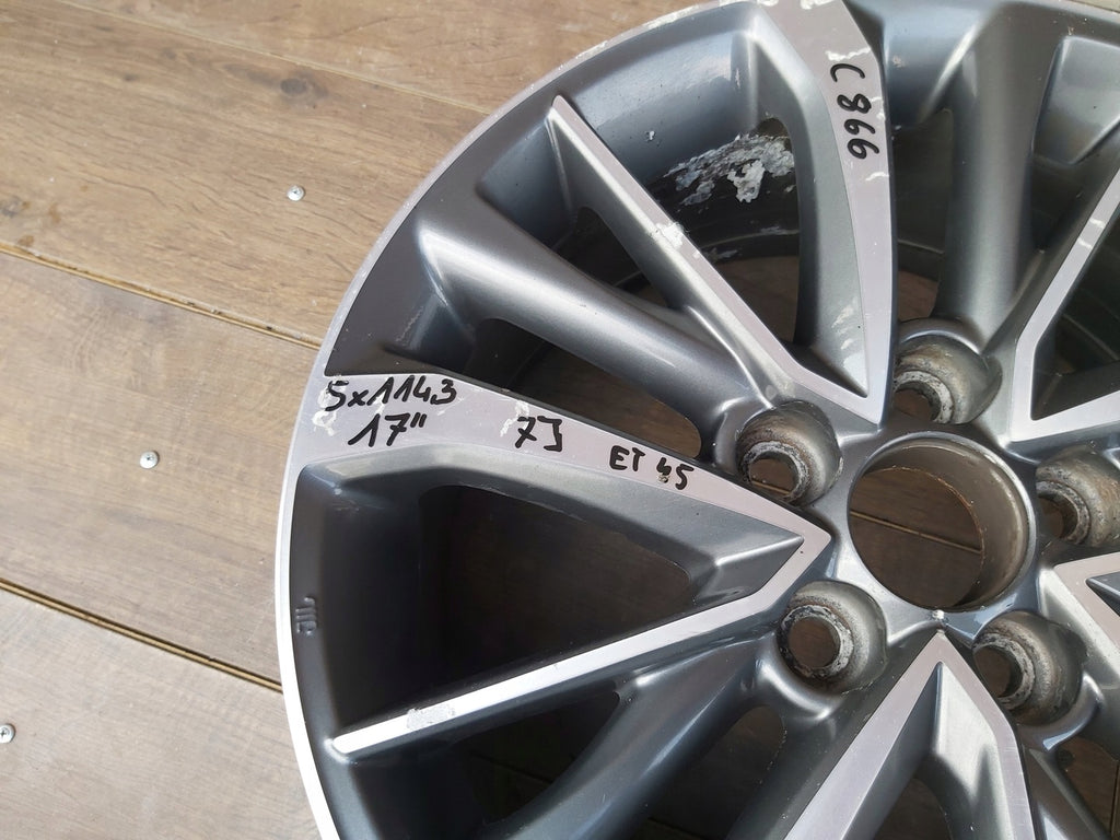 1x Alufelge 17 Zoll 7.0" 5x114.3 45ET HL3104-11GY02 Toyota Avensis Rim Wheel