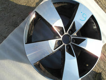 Laden Sie das Bild in den Galerie-Viewer, 1x Alufelge 19 Zoll 7.5" 5x108 50ET 31471876 Volvo Xc40 Rim Wheel