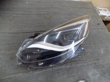 Load image into Gallery viewer, Frontscheinwerfer Opel Zafira C 13472662LH LED Links Scheinwerfer Headlight